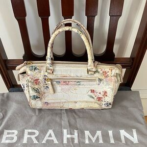 BRAHMIN RARE COLLECTIBLE SOFIE PEONY FLORA COLLECTION. HIDDEN LADY.